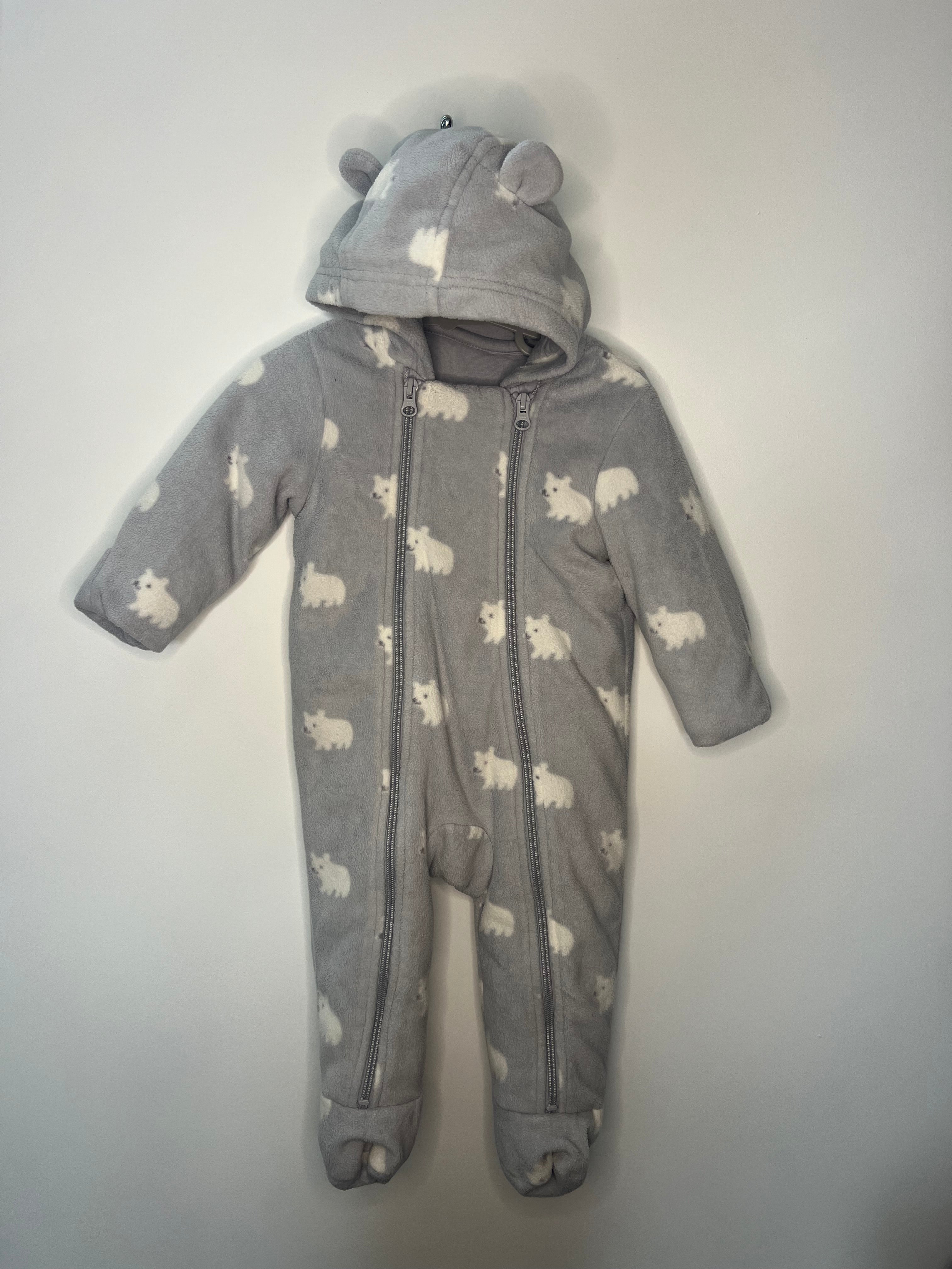 M&S (6-9 month) Pramsuit