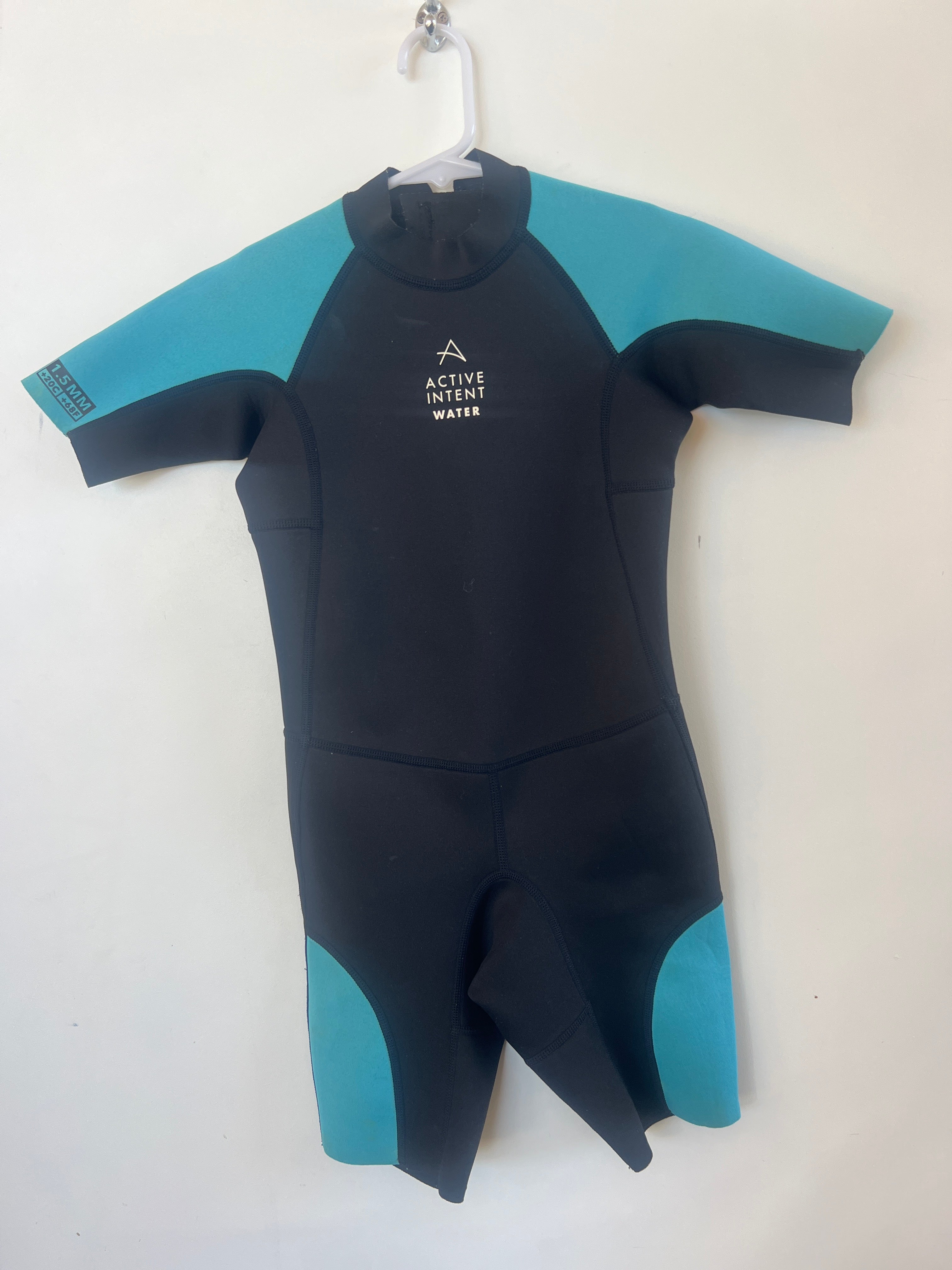 Active Intent (10 years) Short Wet Suit