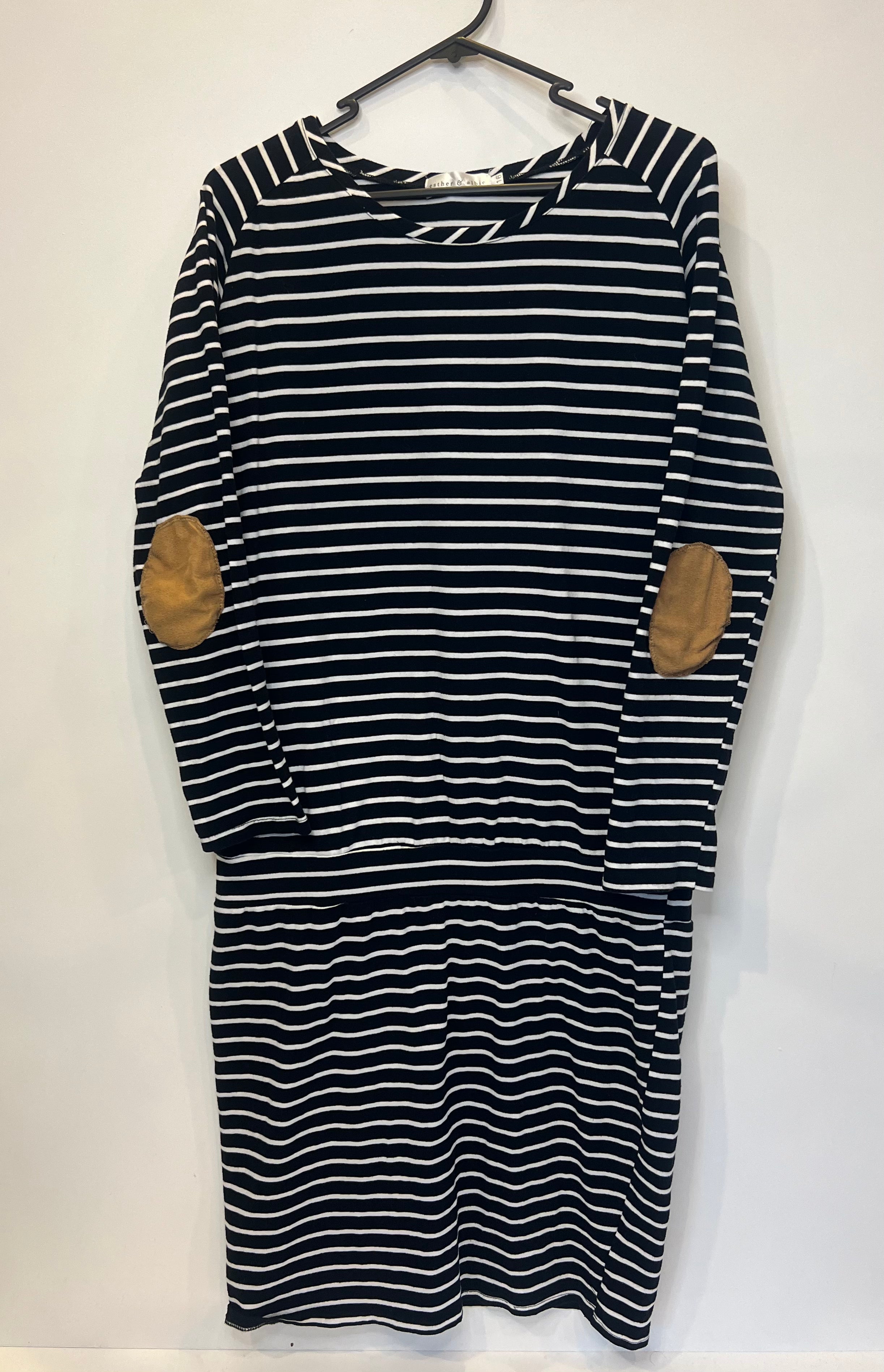 ESTHER & ALBIE BREASTFEEDING AND MATERNITY DRESS (Size 16)