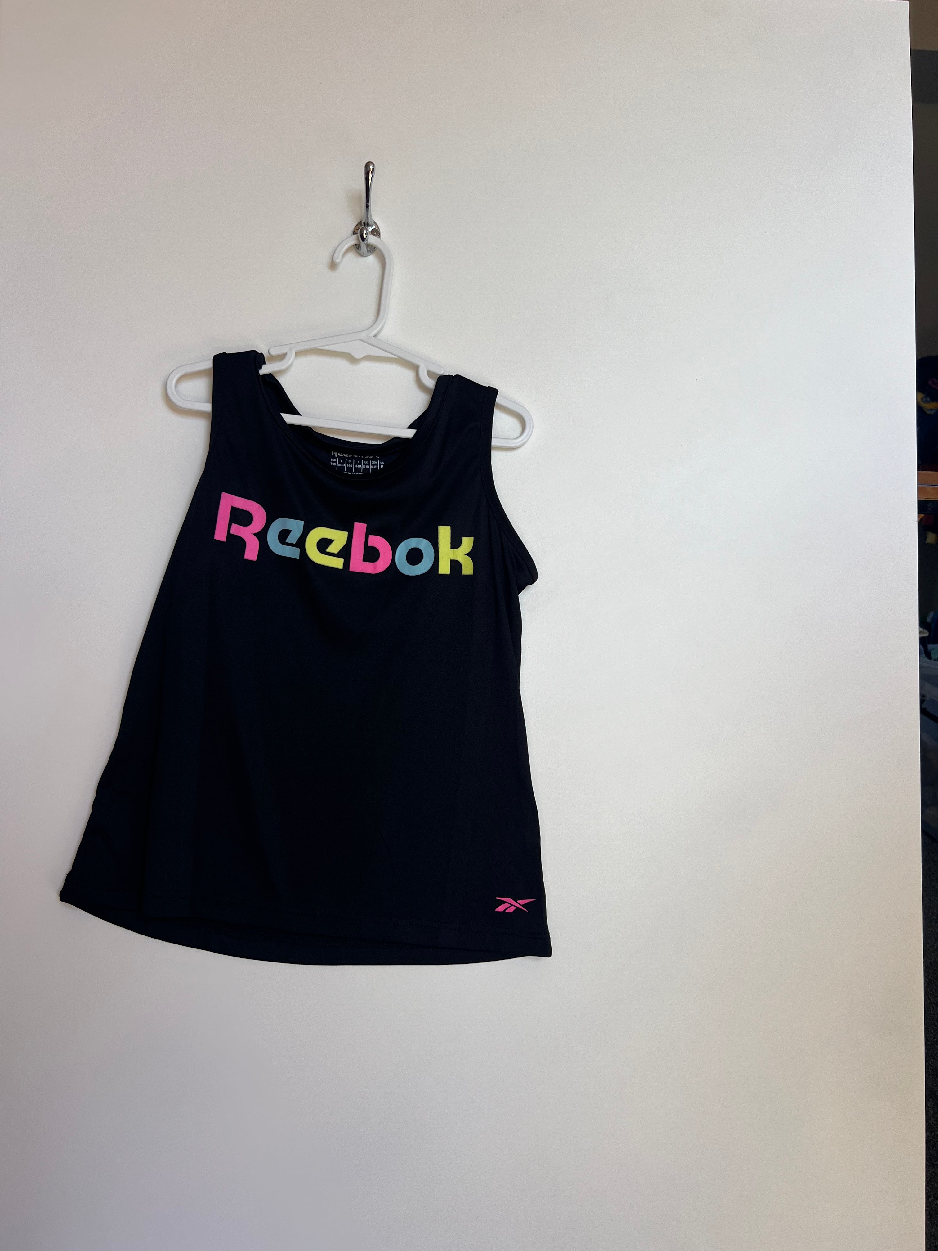 REEBOK (10-11 years) Singlet