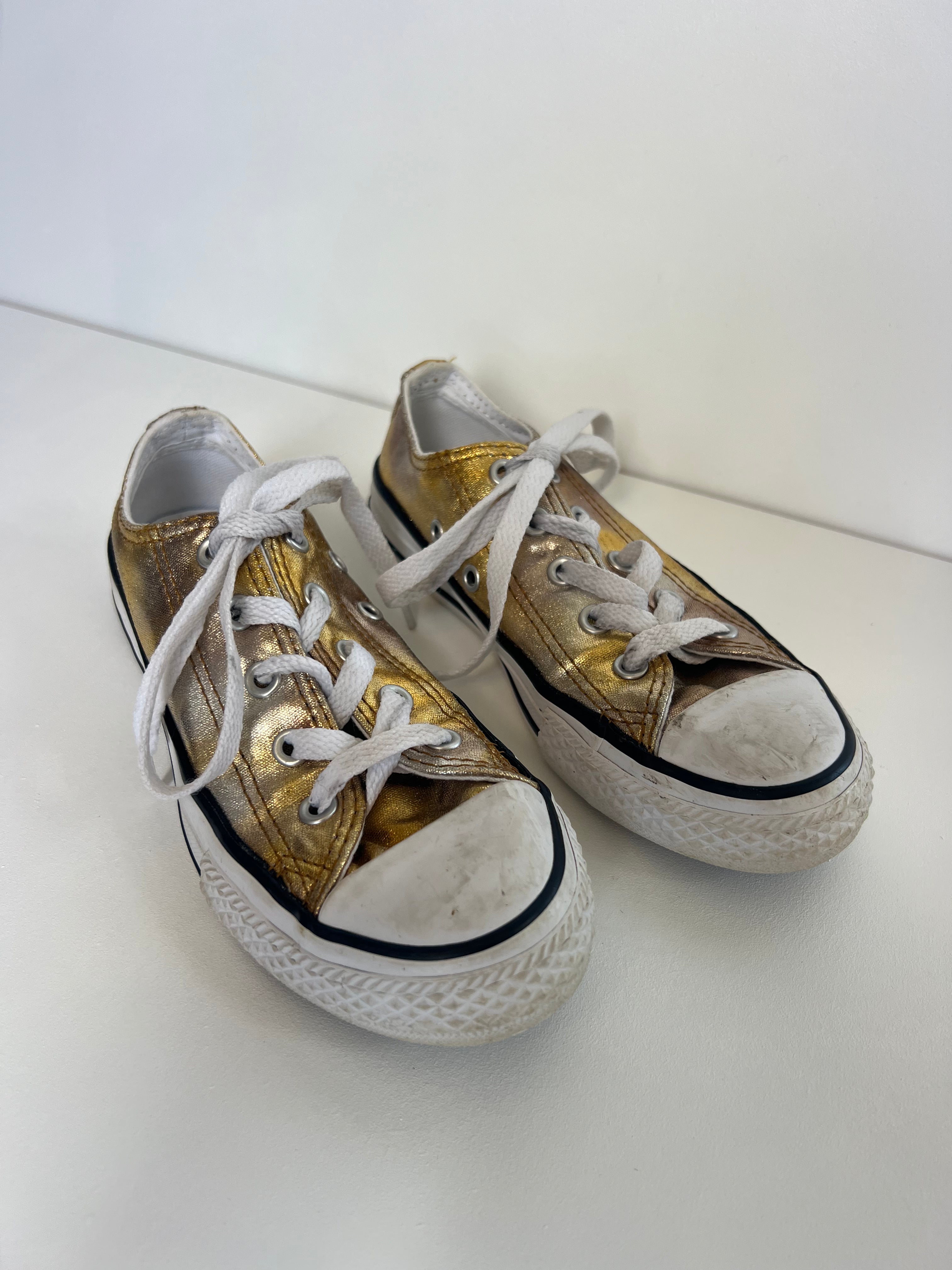 Converse All Stars (EU31/US13) Shoes