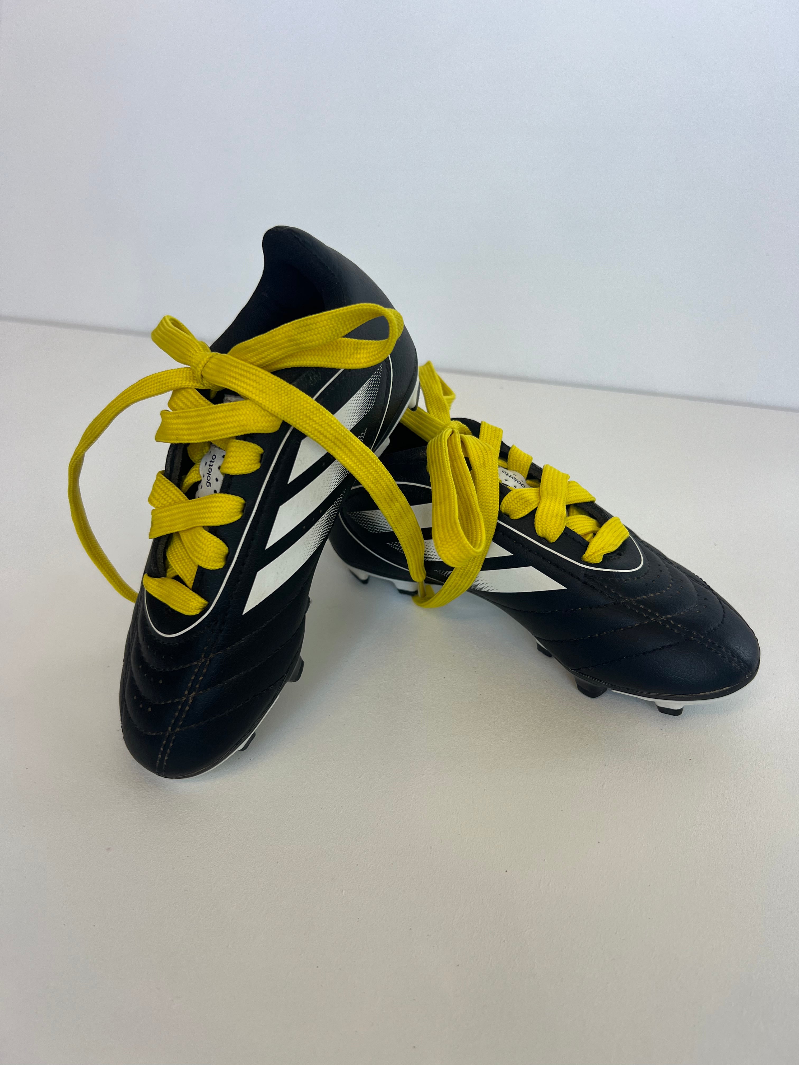 ADIDAS Copa Pure 3 Club (US11K/ UK10.5K) Firm/Multi-Ground Boots
