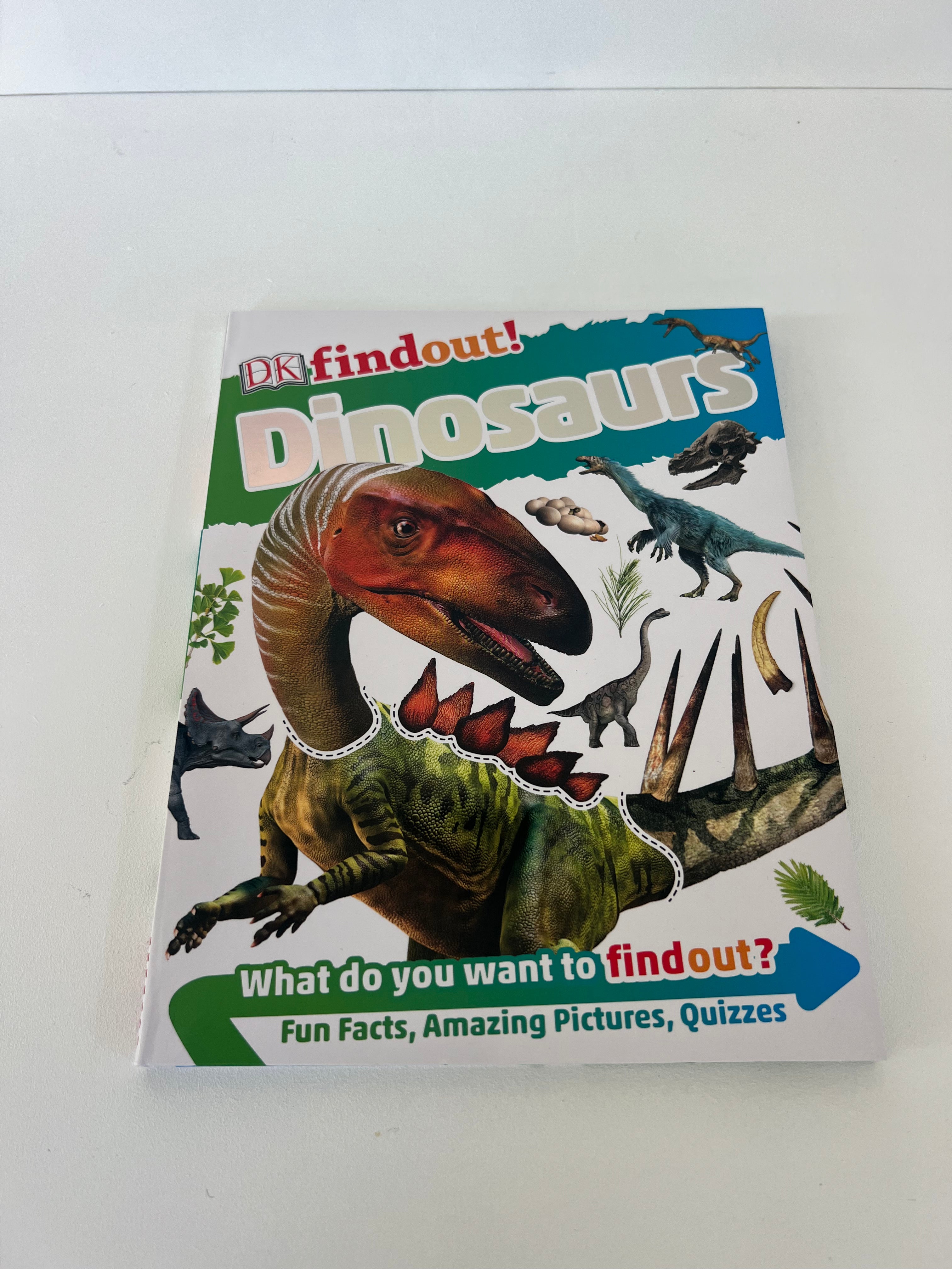 DK Dinosaurs *as new*