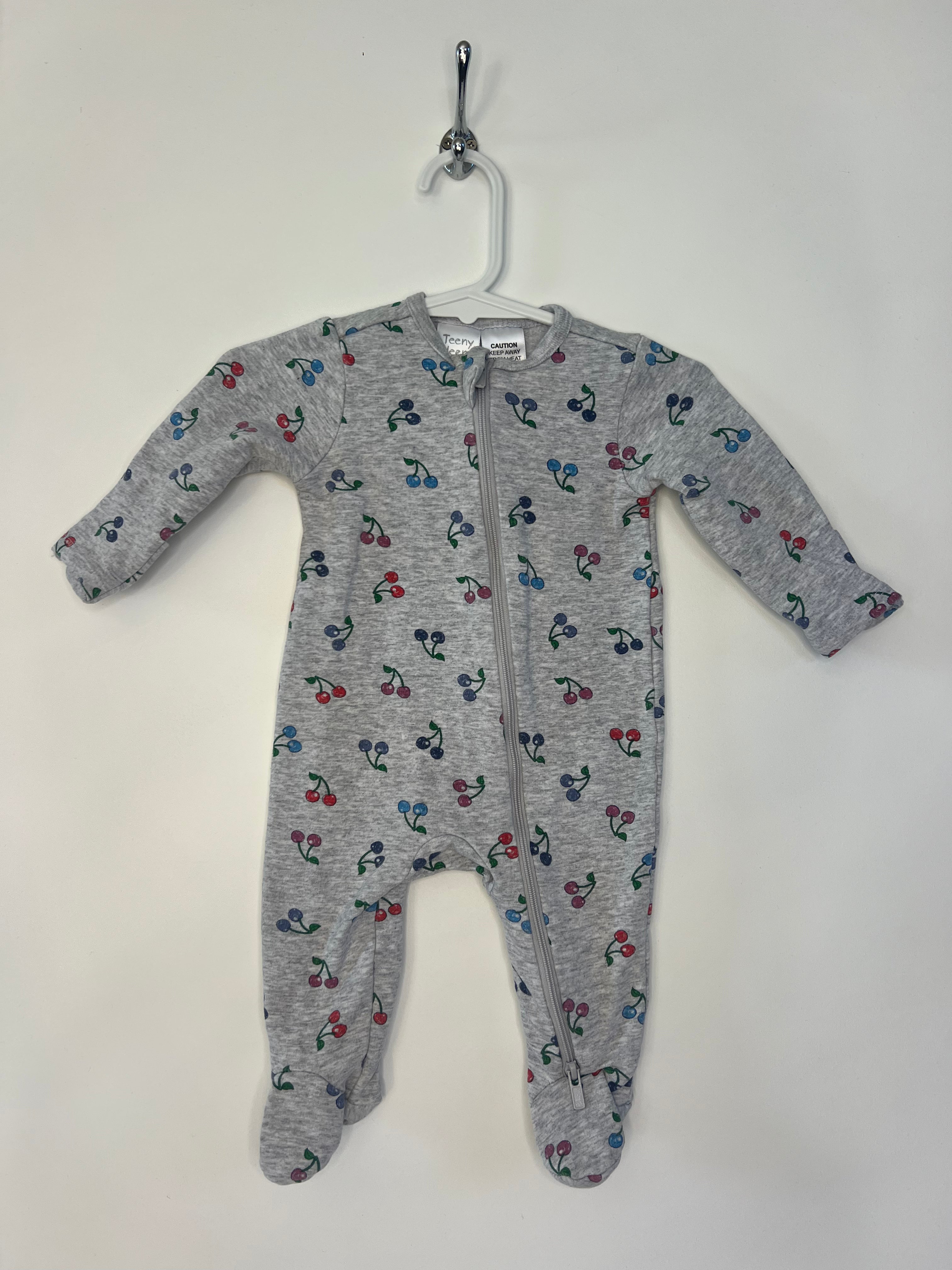 BUNDLE: 4 items, 2 cotton onesies, 1 merino onesie, 1 cotton romper (0-3months)
