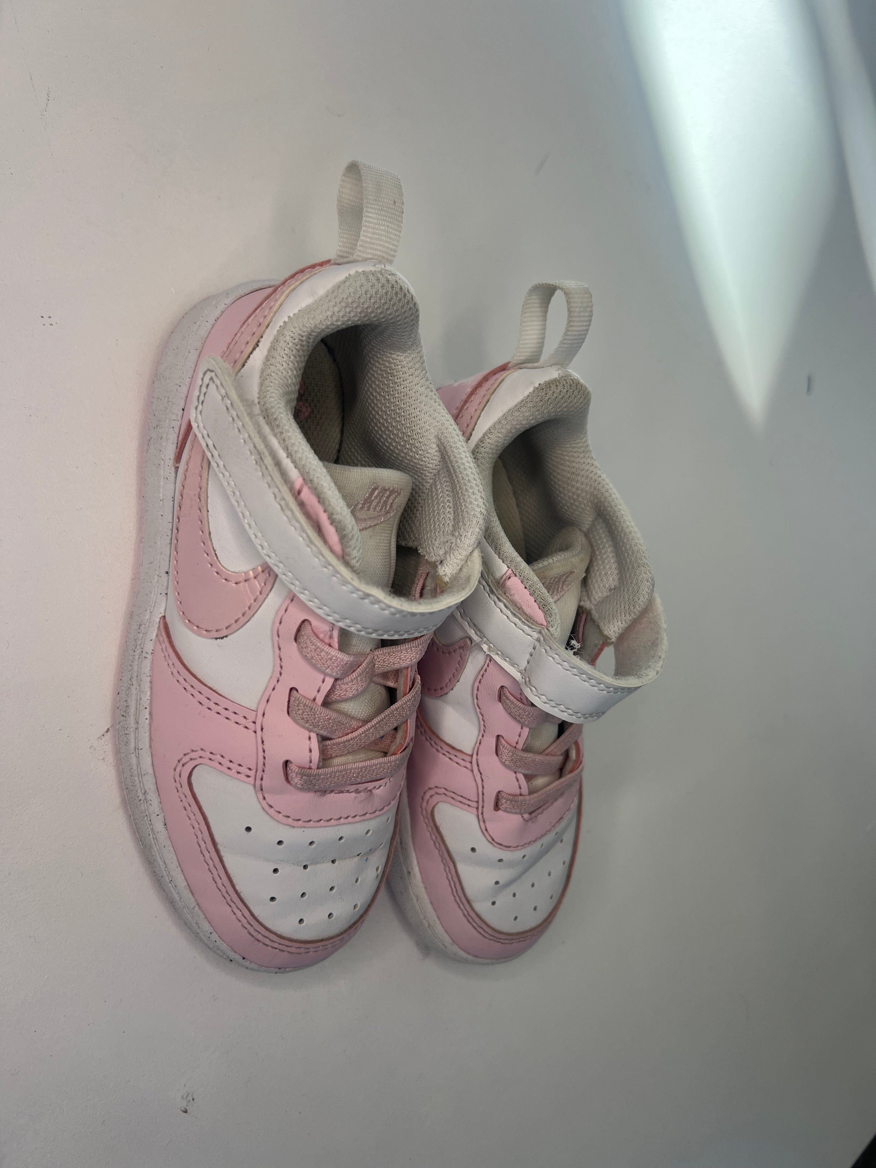 Nike (EU26) Trainers