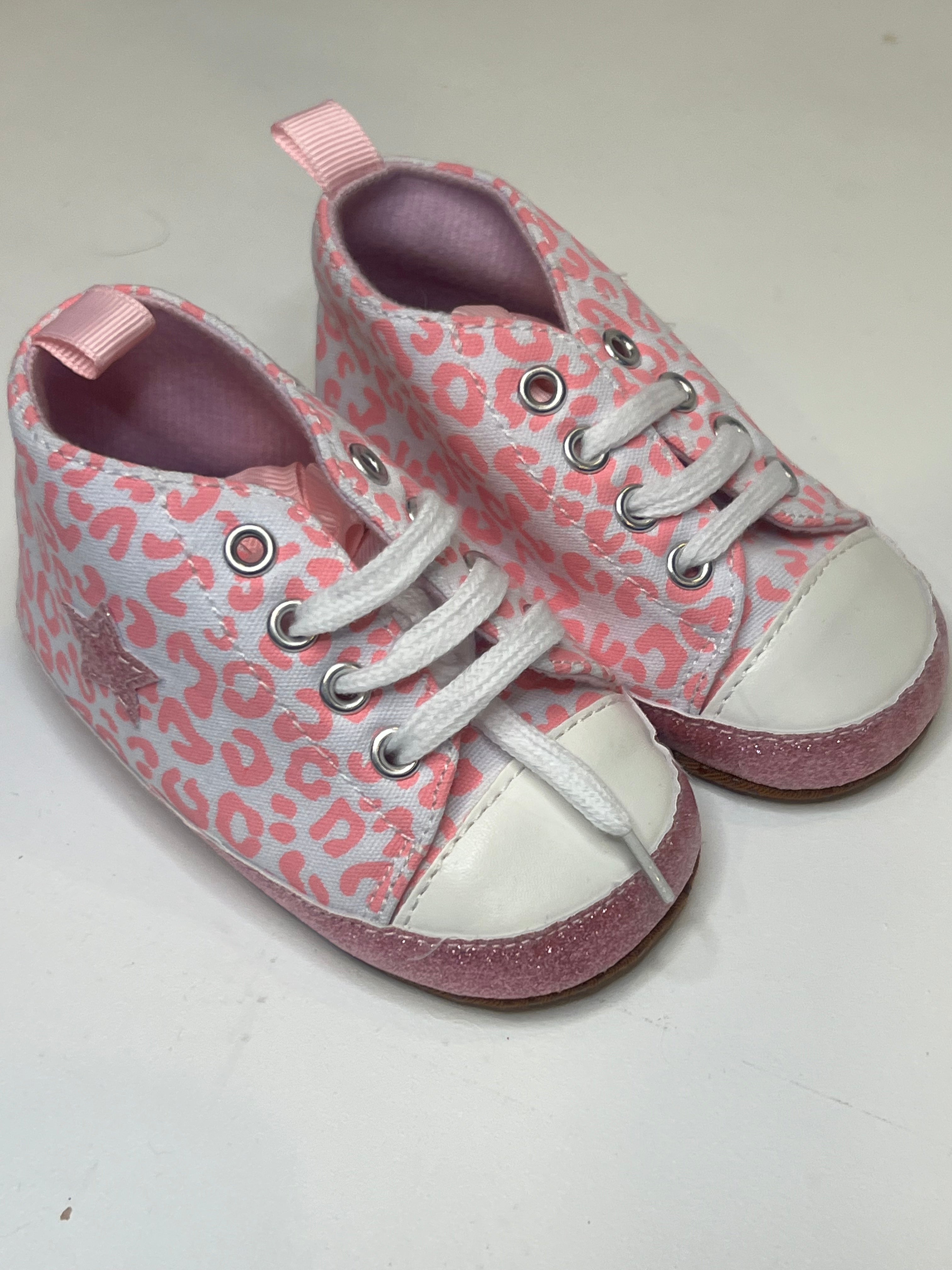 Soft sole pink toddler shoes (EU20)