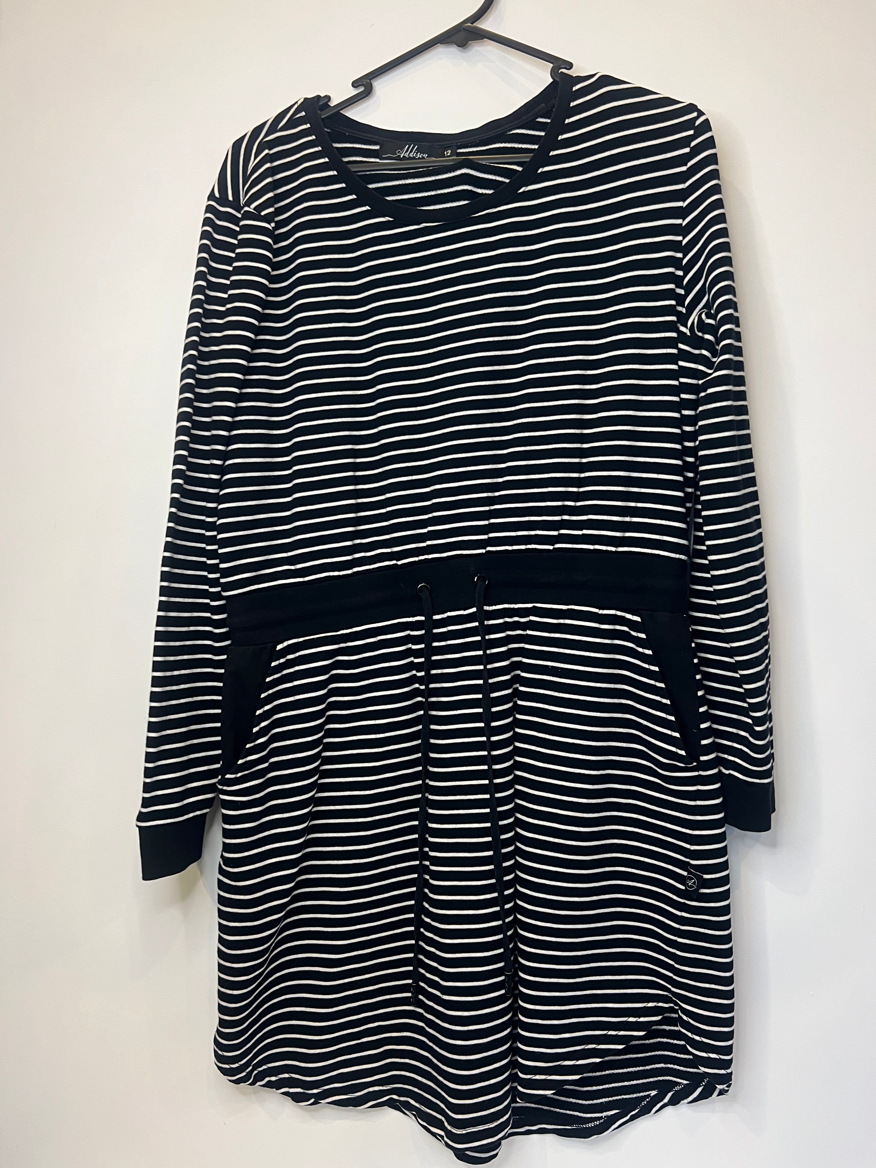 ADDISON MATERNITY AND BREASTFEEDING Dress (Size 12)
