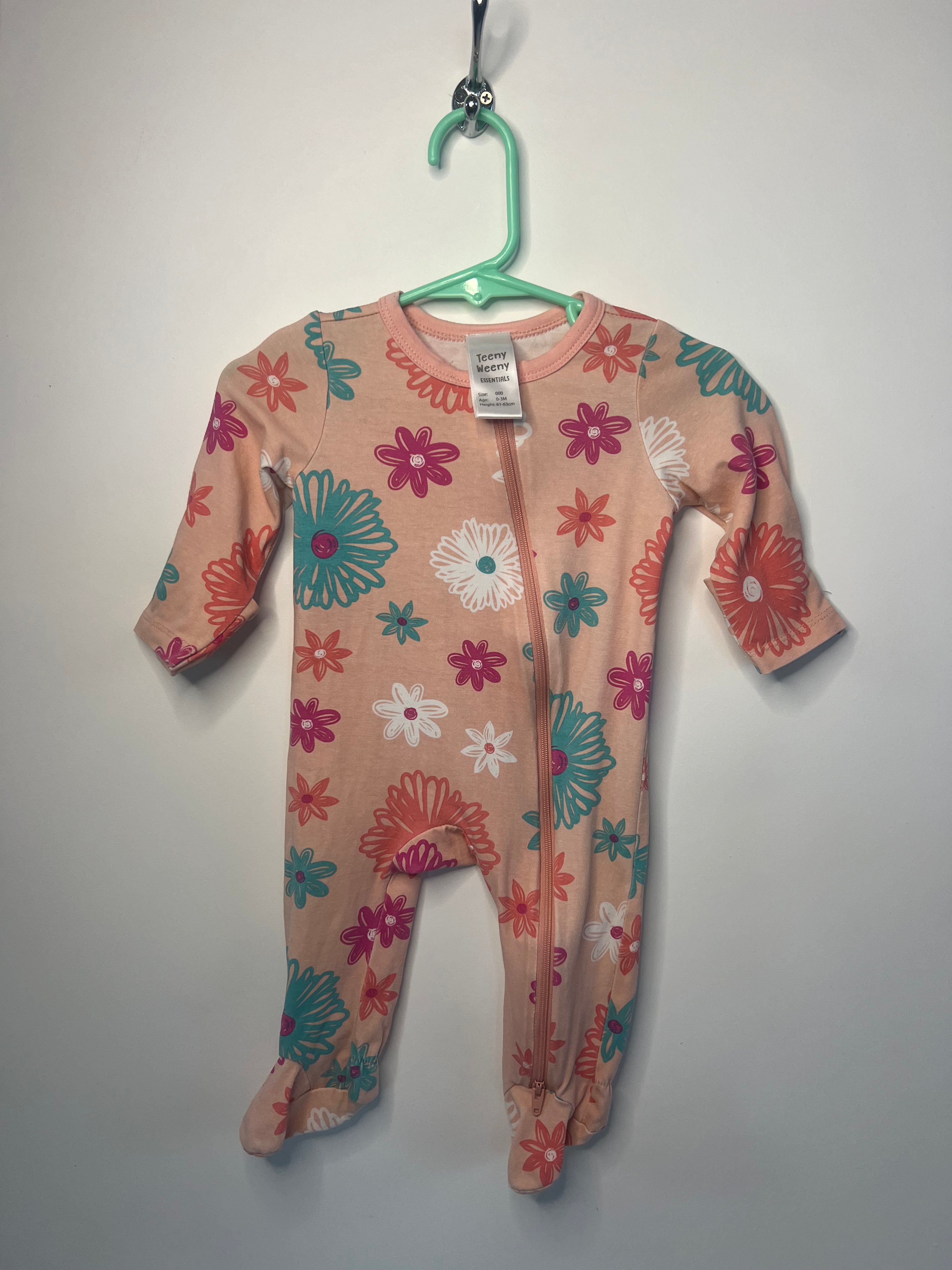 Teeny Weeny (0-3m) onesie
